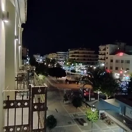 στούντιο στη στοά βαρβουτσή #5